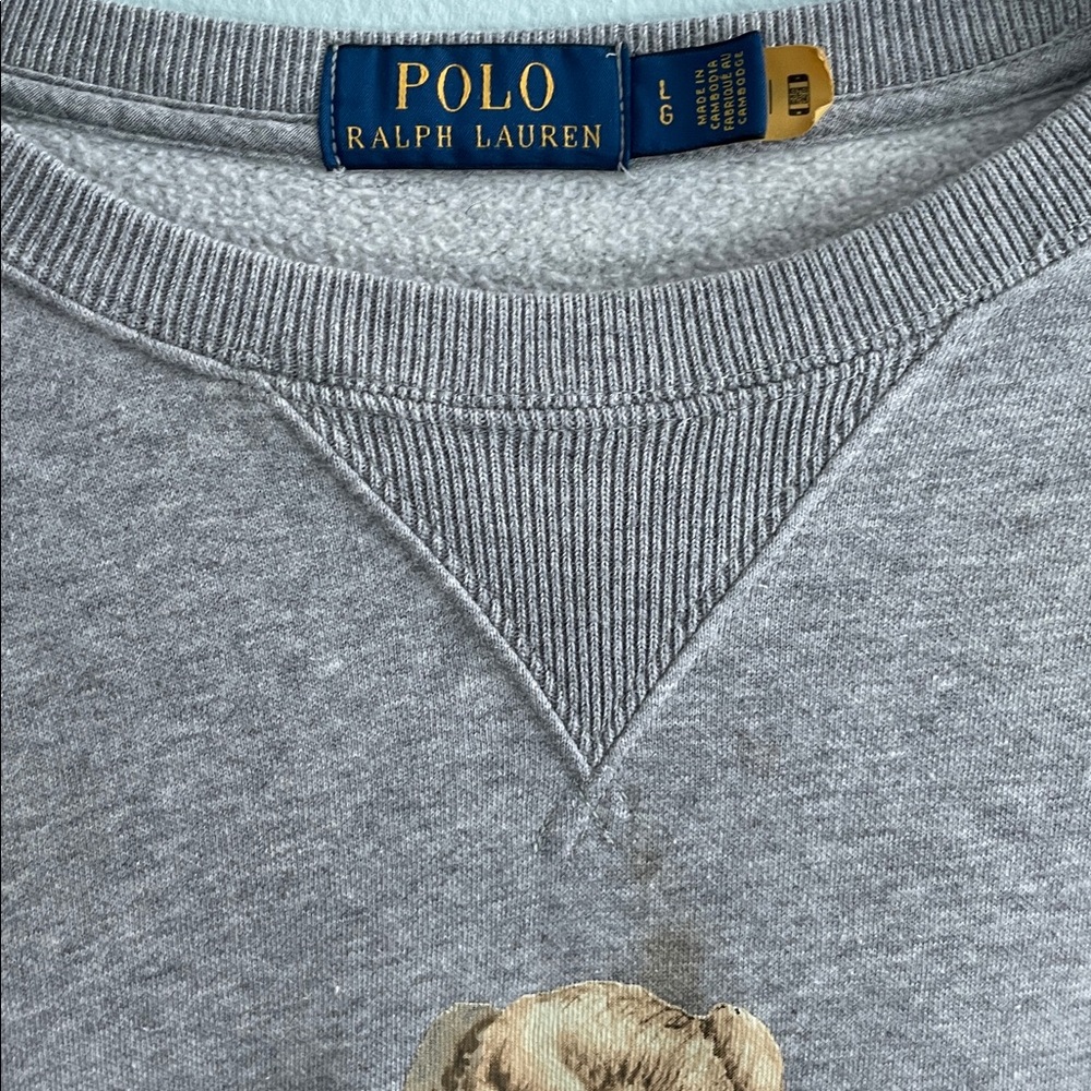 Sweater - Picture 4 of 5